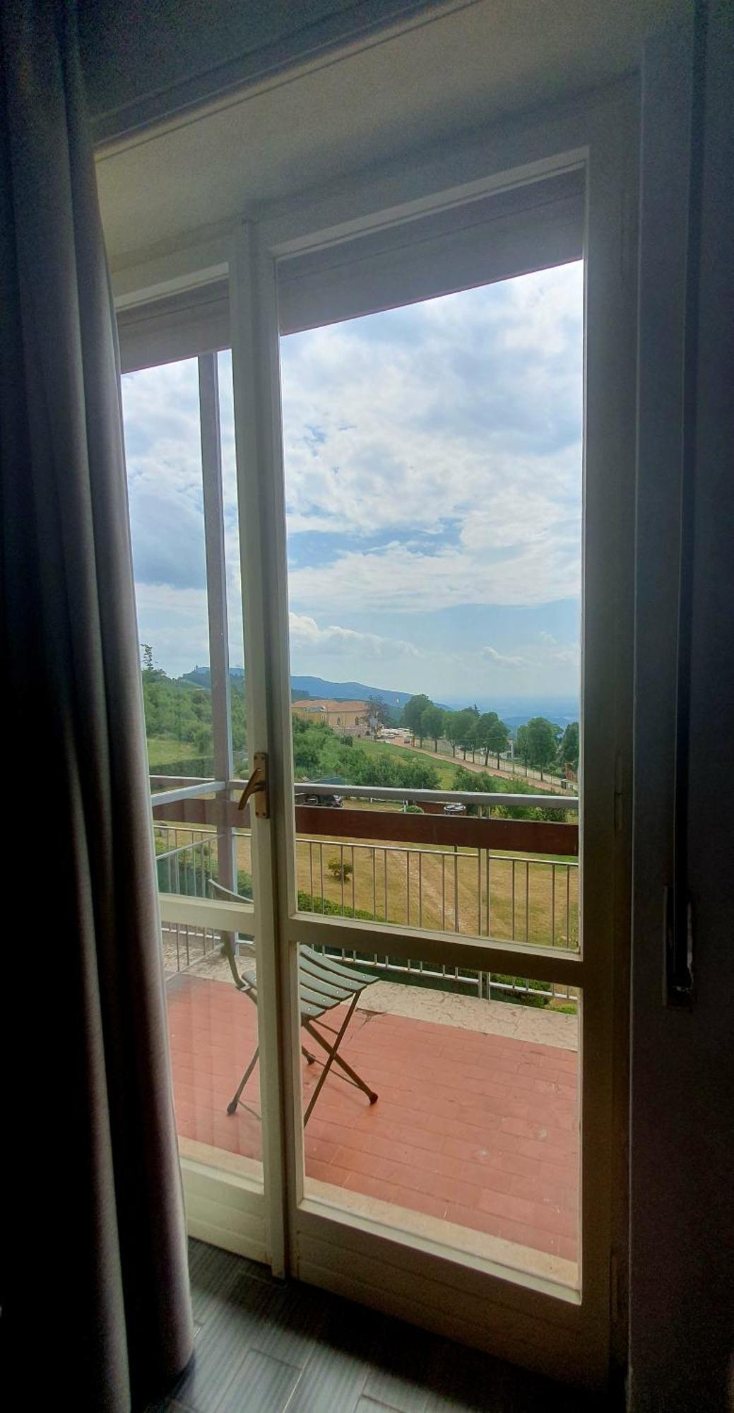 Hotel Serena Spiazzi Di Caprino Exterior photo